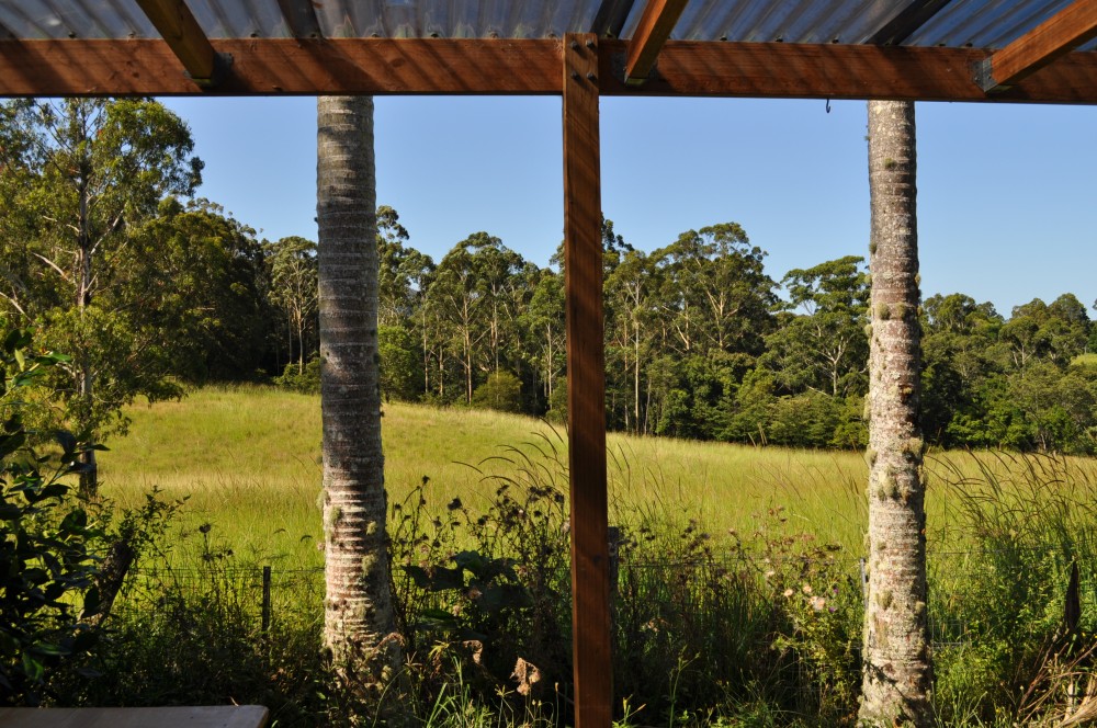 Yarrahapinni > Valla Real Estate