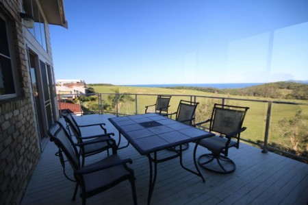 48 High Street, Black Head, NSW 2430
