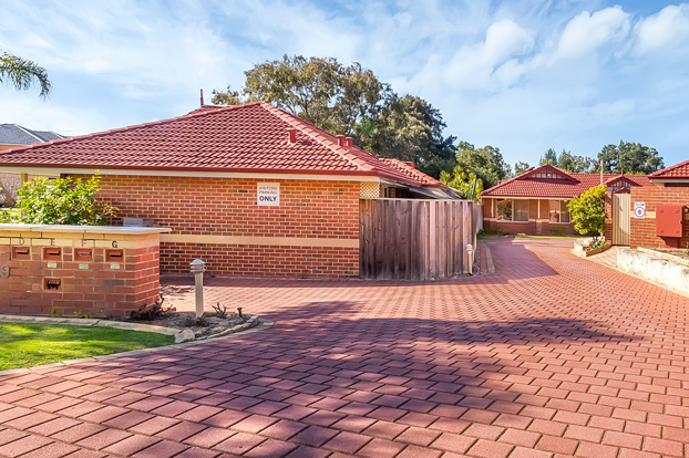 Real Estate in Dianella
