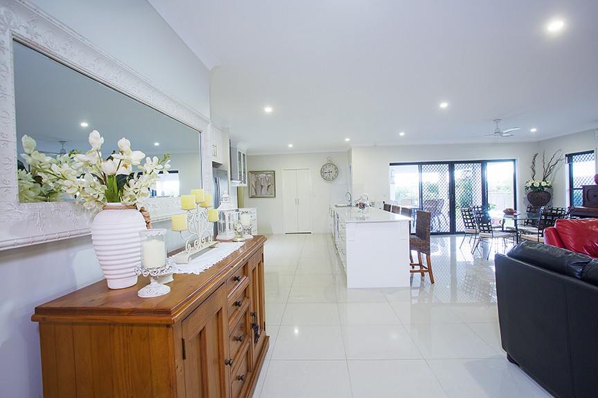 Ooralea real estate For Sale