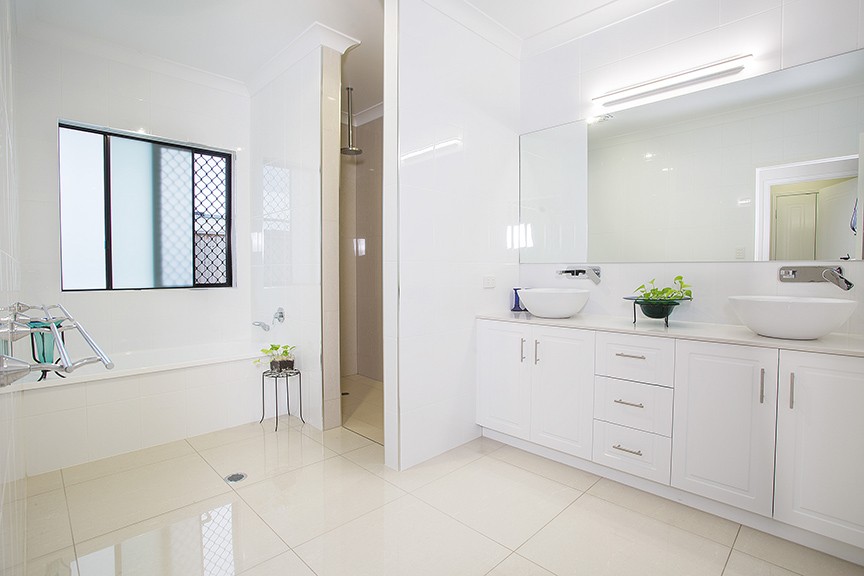 Real Estate in Ooralea