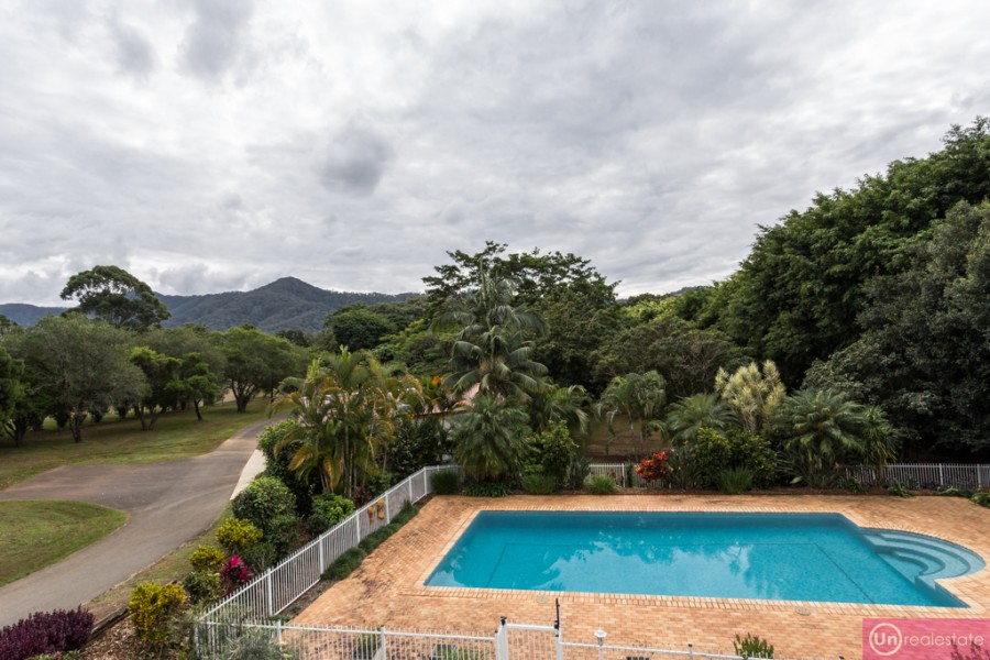 Real Estate in Bonville